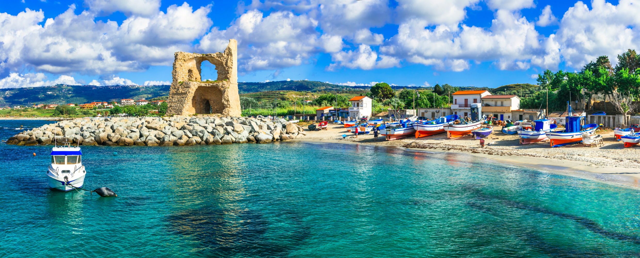 Marina e torre costiera di Briatico