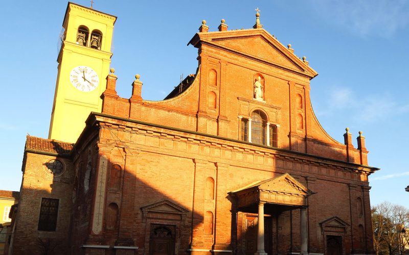 La facciata della chiesa di S. Biagio e della Beata Vergine Immacolata, a Codogno