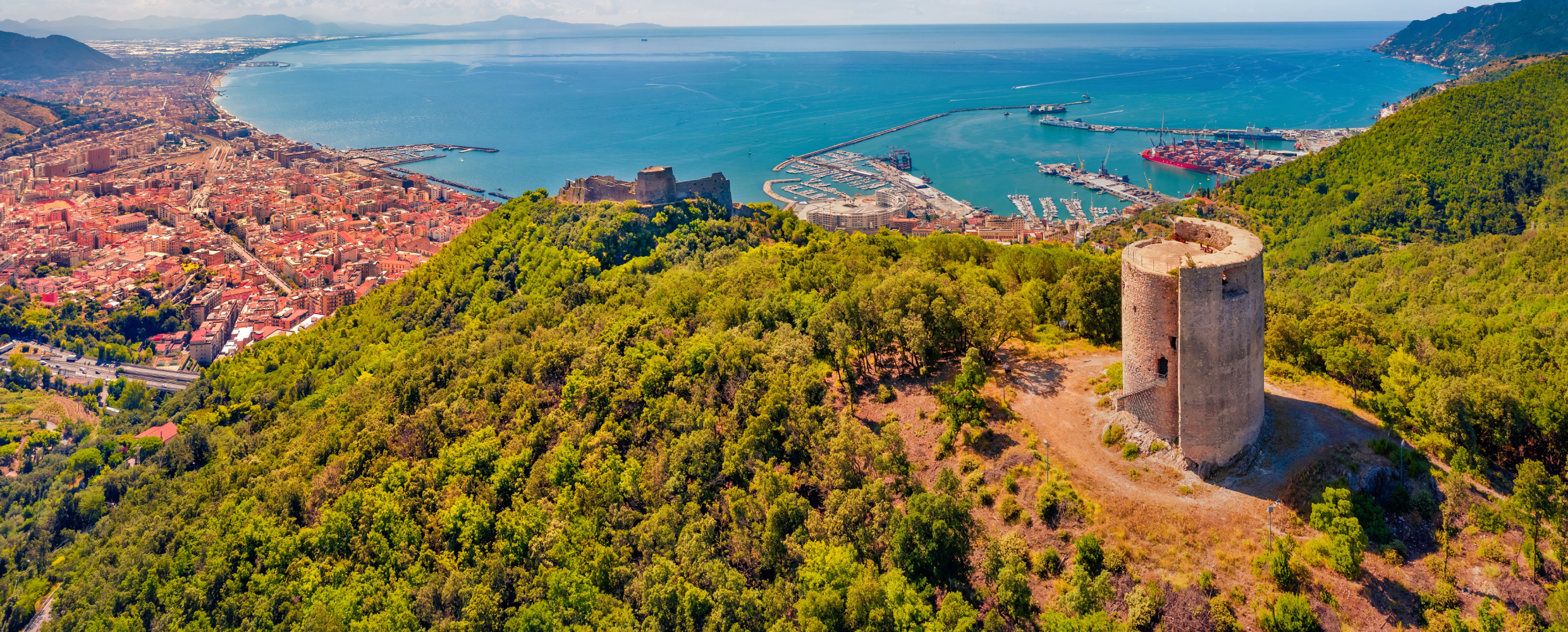 2480X1000_salerno_castello_d_arechi_hero.jpg