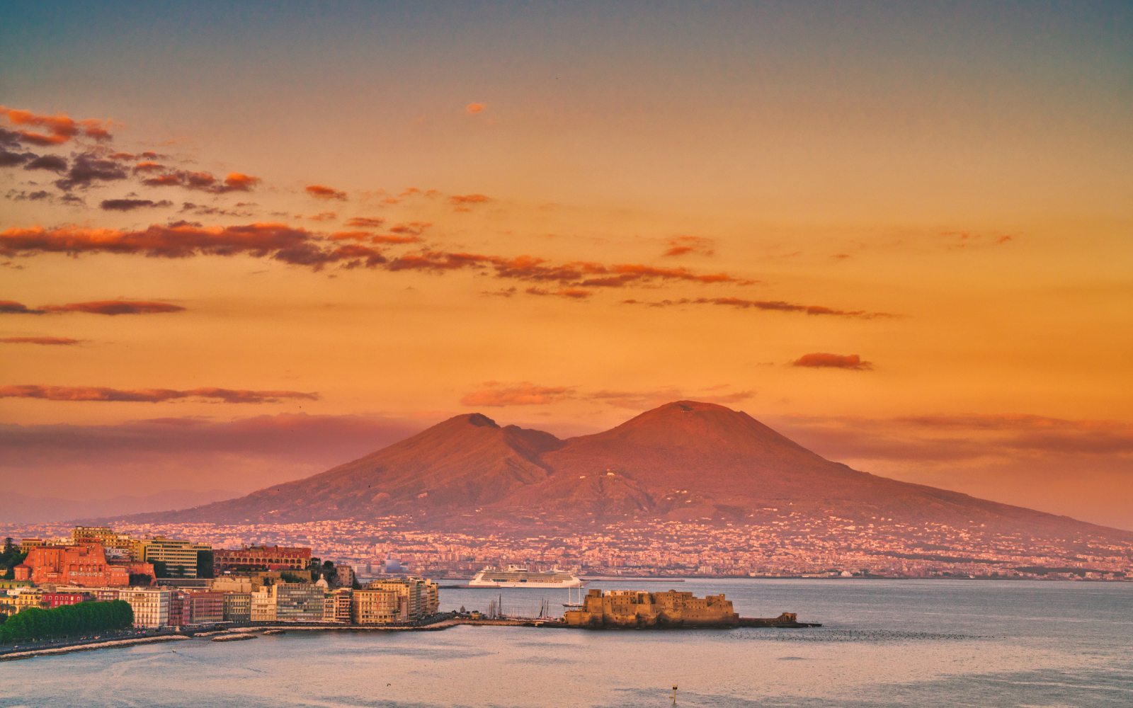 7 Locations Where Mare Fuori Was Filmed In Naples