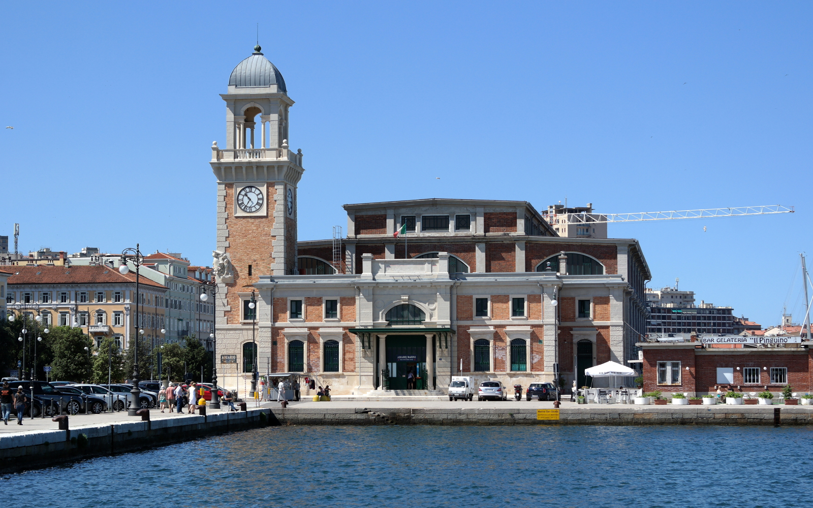File:Trieste Museum4.JPG - Wikimedia Commons