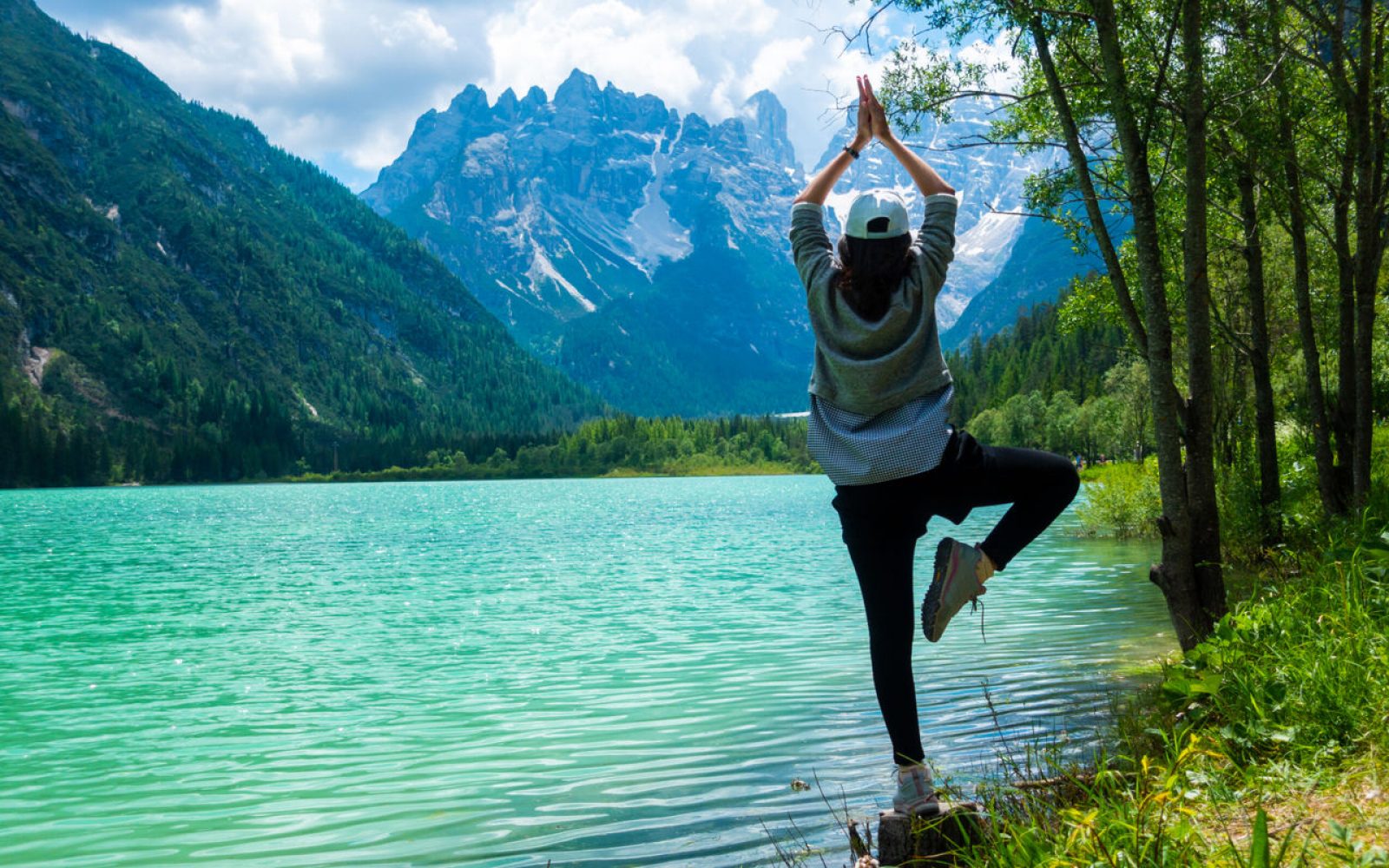 5 hotel and luxury resorts for a yoga retreat Italia.it