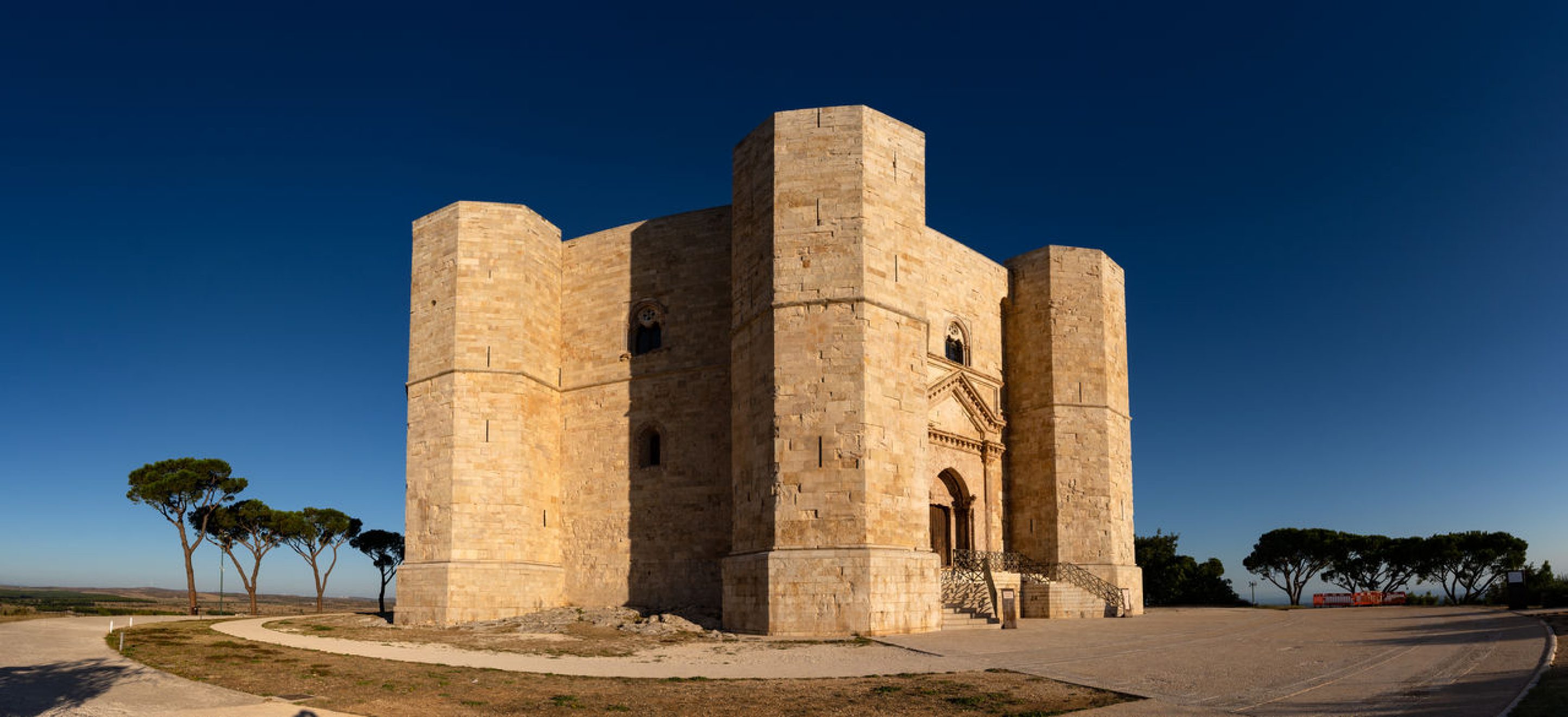 Castel del Monte medieval fortress in Italy Italia.it