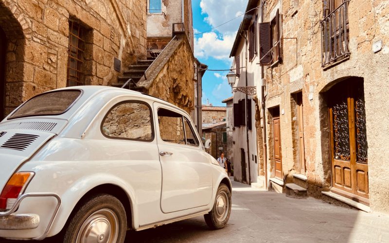 recorrido por las colinas de toscana
