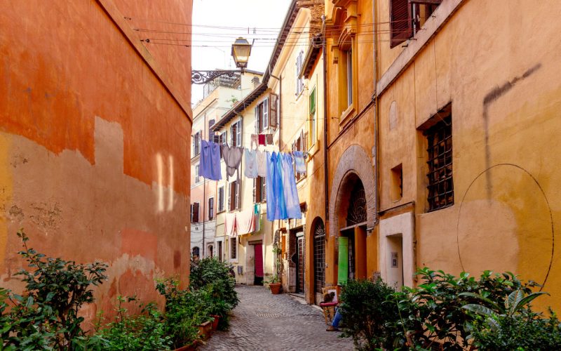 Una calle del centro histórico de Roma