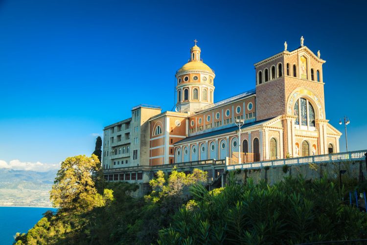 Santuario della Madonna Nera, Tindari