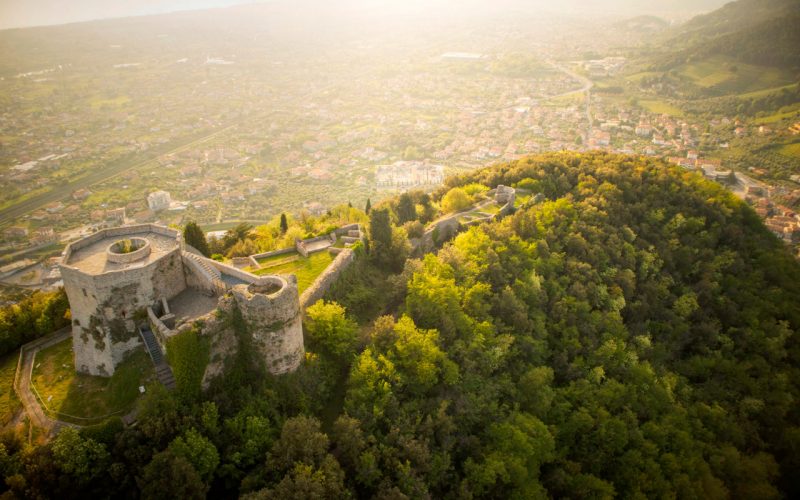 Castillo de Aghinolfi en Montignoso, Toscana