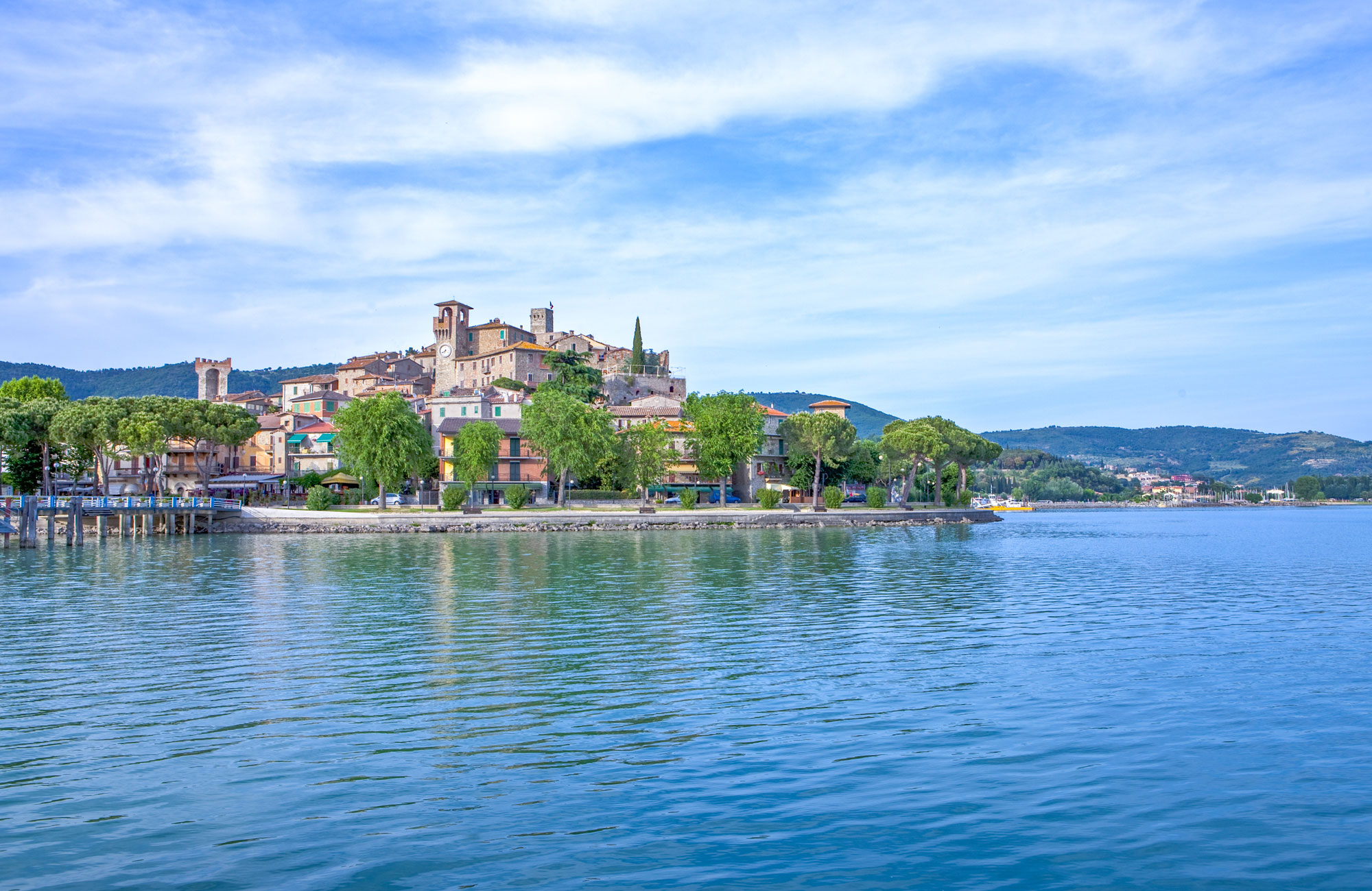 Los pueblos del lago Trasimeno - Italia.it