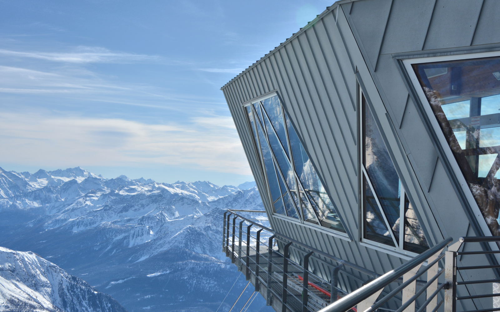 Skyway Monte Bianco el teleférico de Courmayeur Italia it Skyway Monte Bianco el teleférico de Courmayeur Italia it