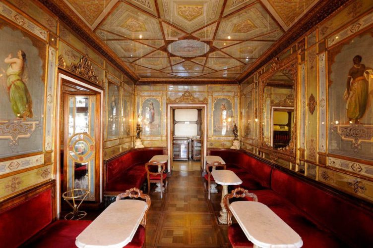 Caffè Florian - Credits: S.A.C.R.A. srl (Wikimedia)