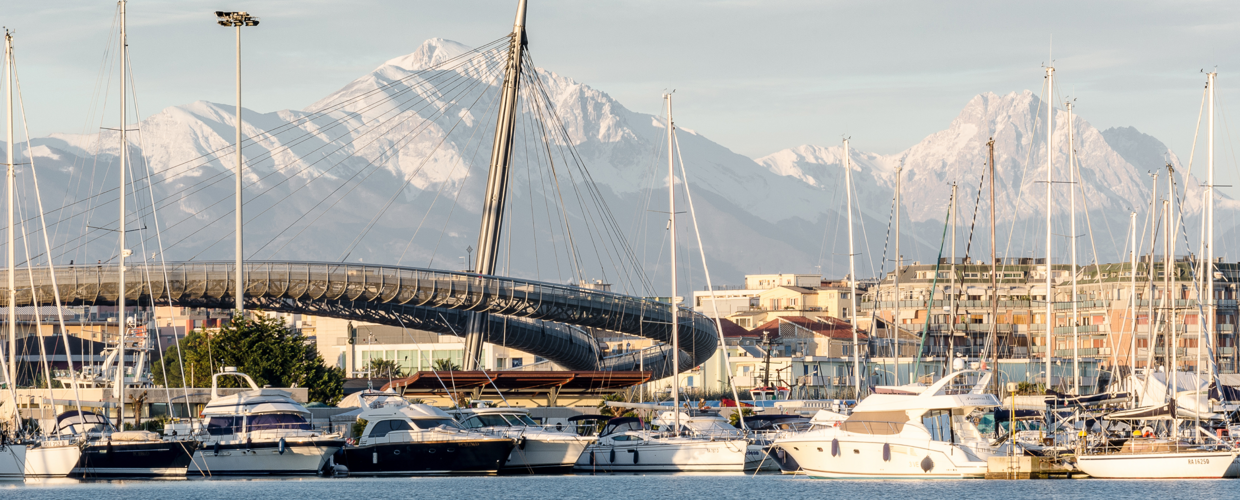 Lungomare Pineta Pescara(ペスカーラの松林) Lungomare Pineta Pescara(ペスカーラの松林)