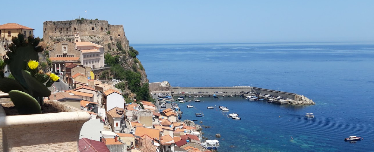 Chianalea Di Scilla Village In Calabria Italy Italia it