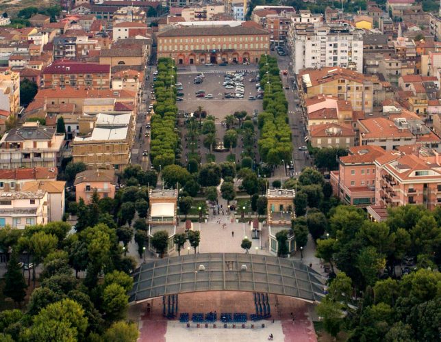 Civitanova Marche, dalle ville al Lido Cluana