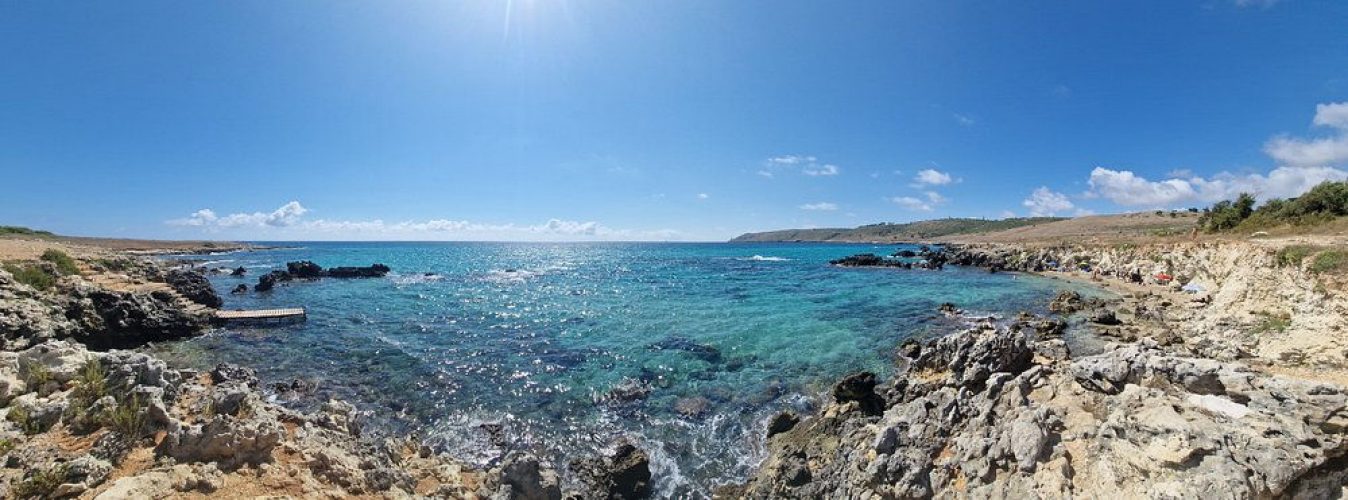 Baia dell'Orte e Faro di Palascia: natura e panorami sul mare di Otranto