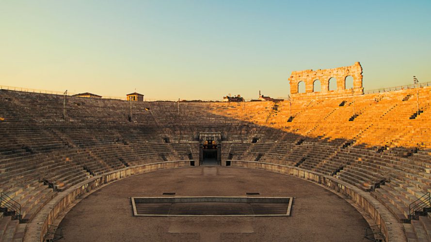 Interno Arena di Verona