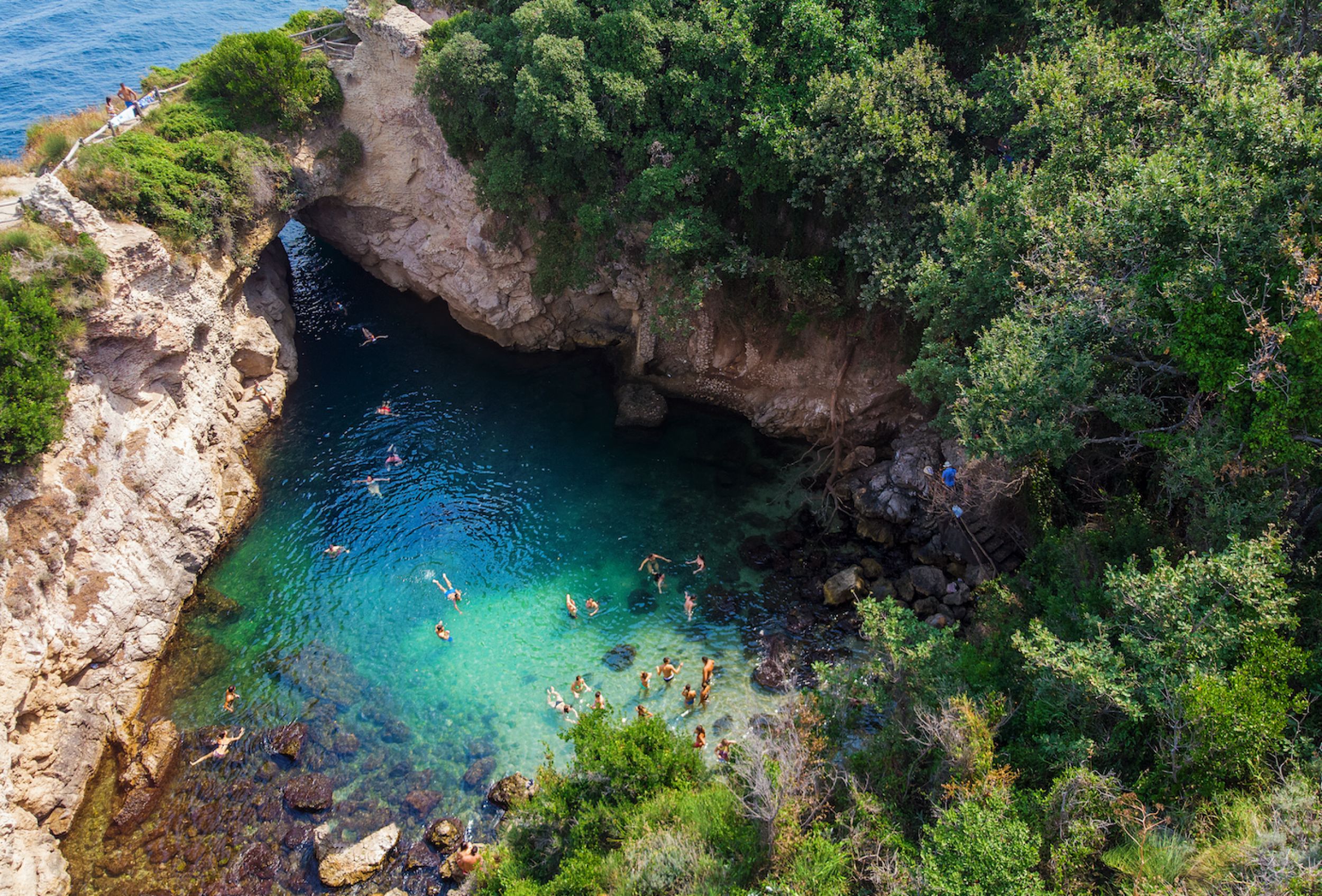Sito Archeologico Bagni Della Regina Giovanna Italia it