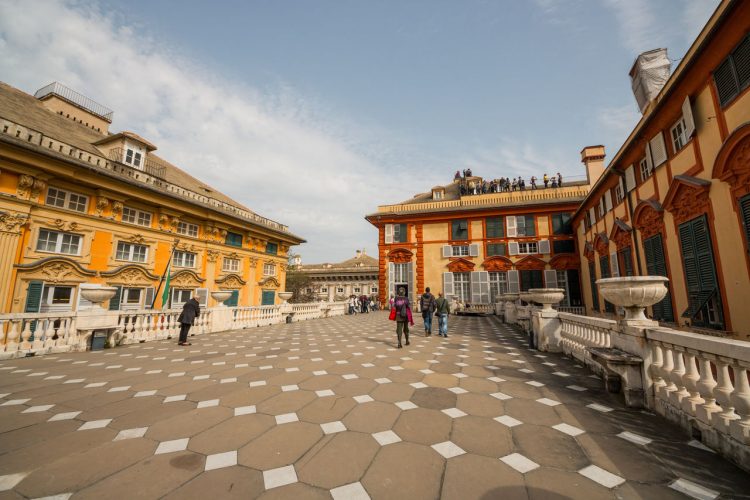 Strade Nuove e Palazzi dei Rolli - Genova, Liguria