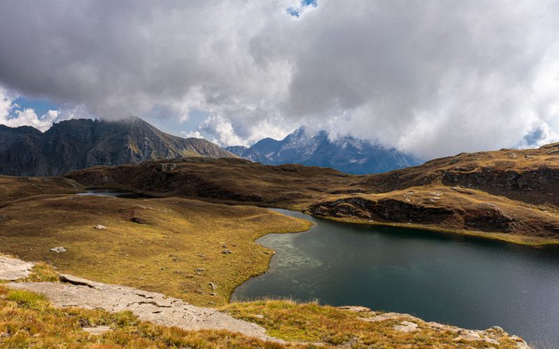 val d'aosta otto montagne paolo cognetti