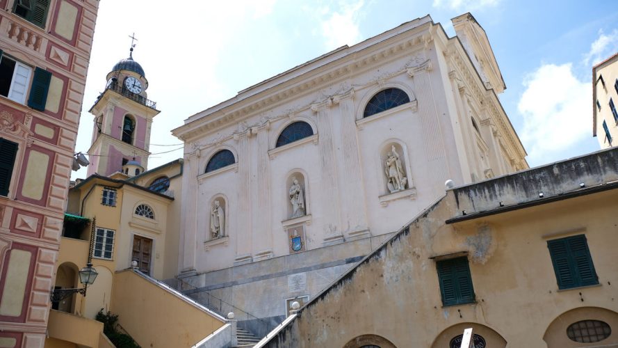 Basilica Minore di Santa Maria Assunta, Camogli - Photo by: Fabio Caironi / Shutterstock.com