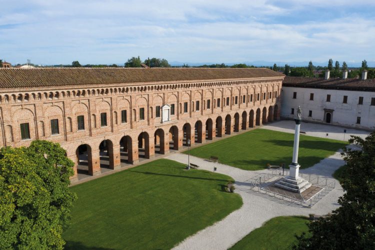 5_palazzo-giardino.jpg