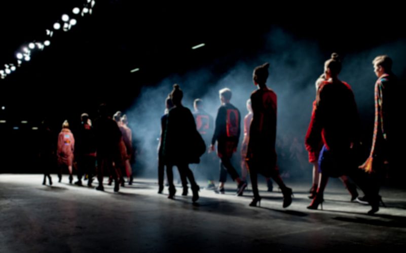 fashion hub market