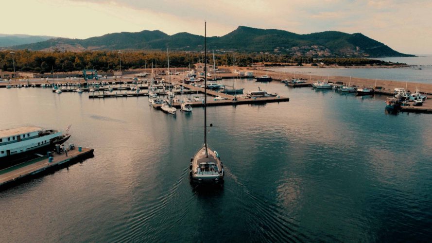 Approdo a Porto Corallo