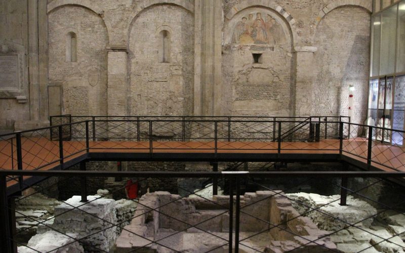 Complesso archeologico presso la chiesa dei Ss. Giovanni e Reparata.