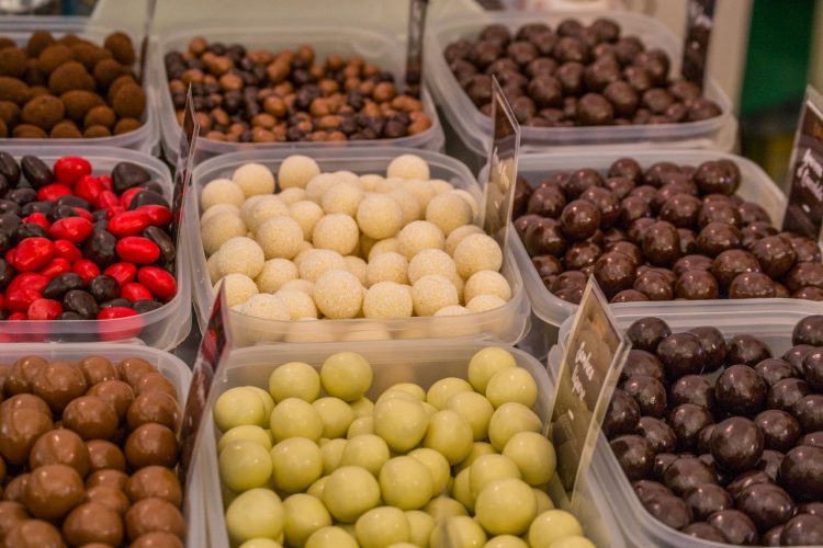 Banco di cioccolatini al festival Eurochocolate di Perugia