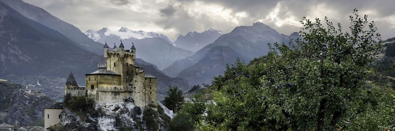 Vetan: inizio del trekking a cavallo in Valle d’Aosta