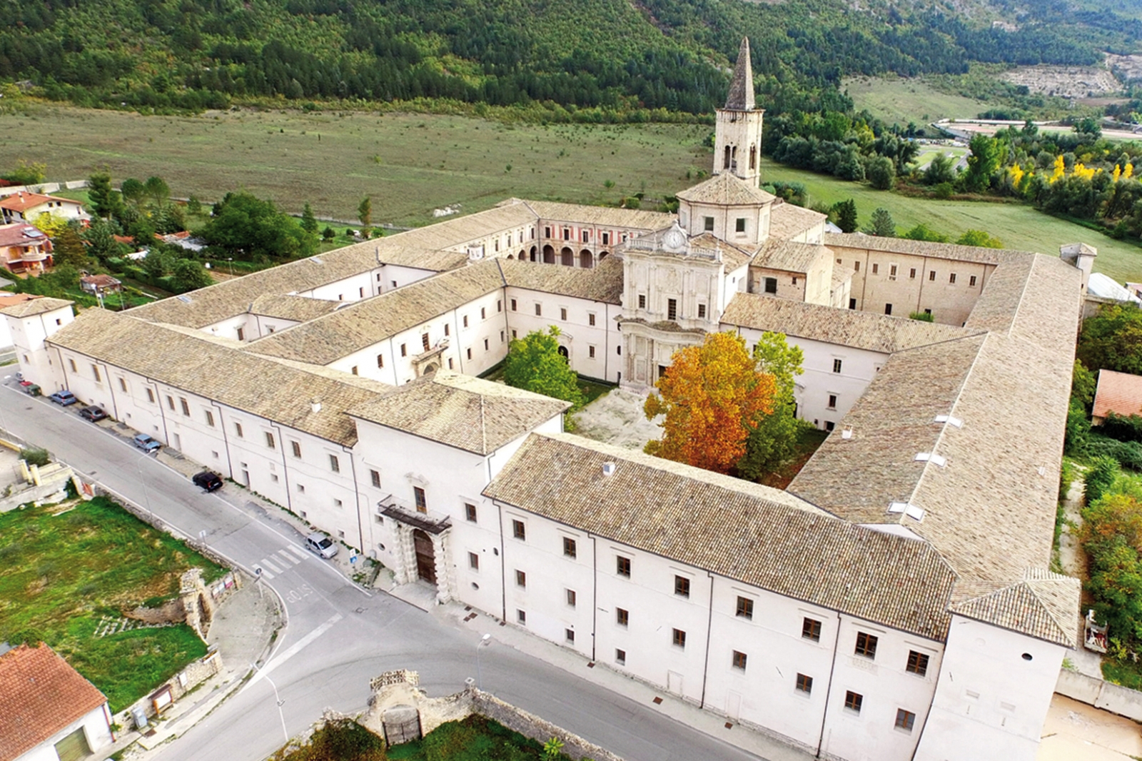 Abbazia di Santo Spirito Al Morrone, Sulmona Italia.it