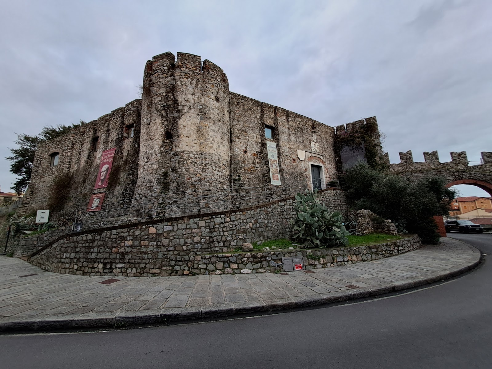 Castello San La Spezia Italia.it