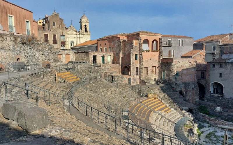 O teatro greco-romano de Catânia