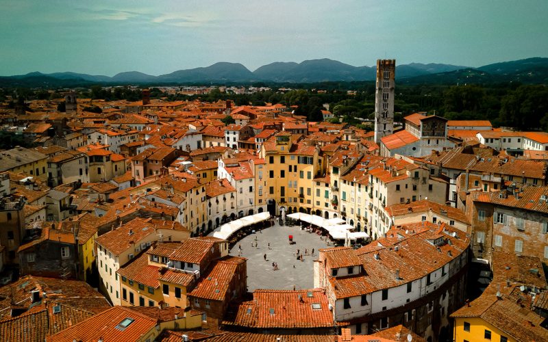 De Pescia a Lucca